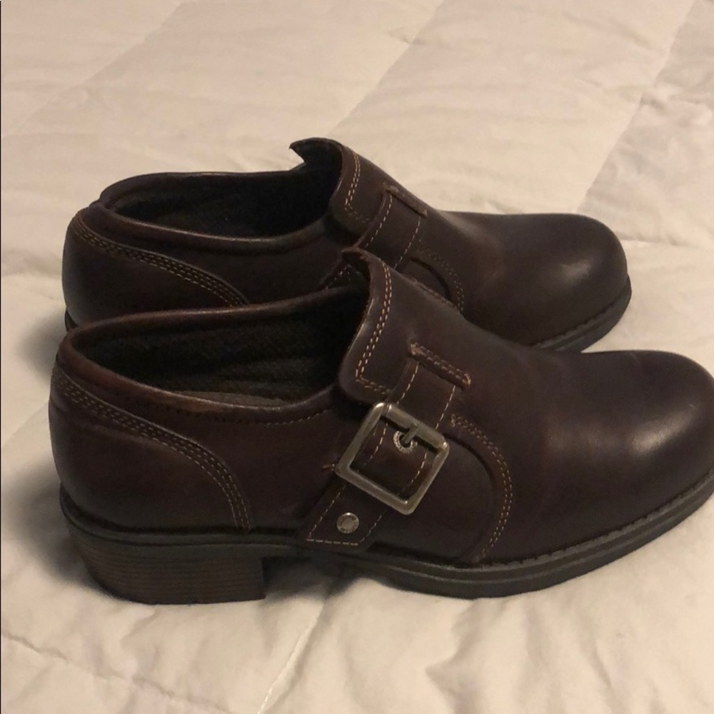 East land Shoes